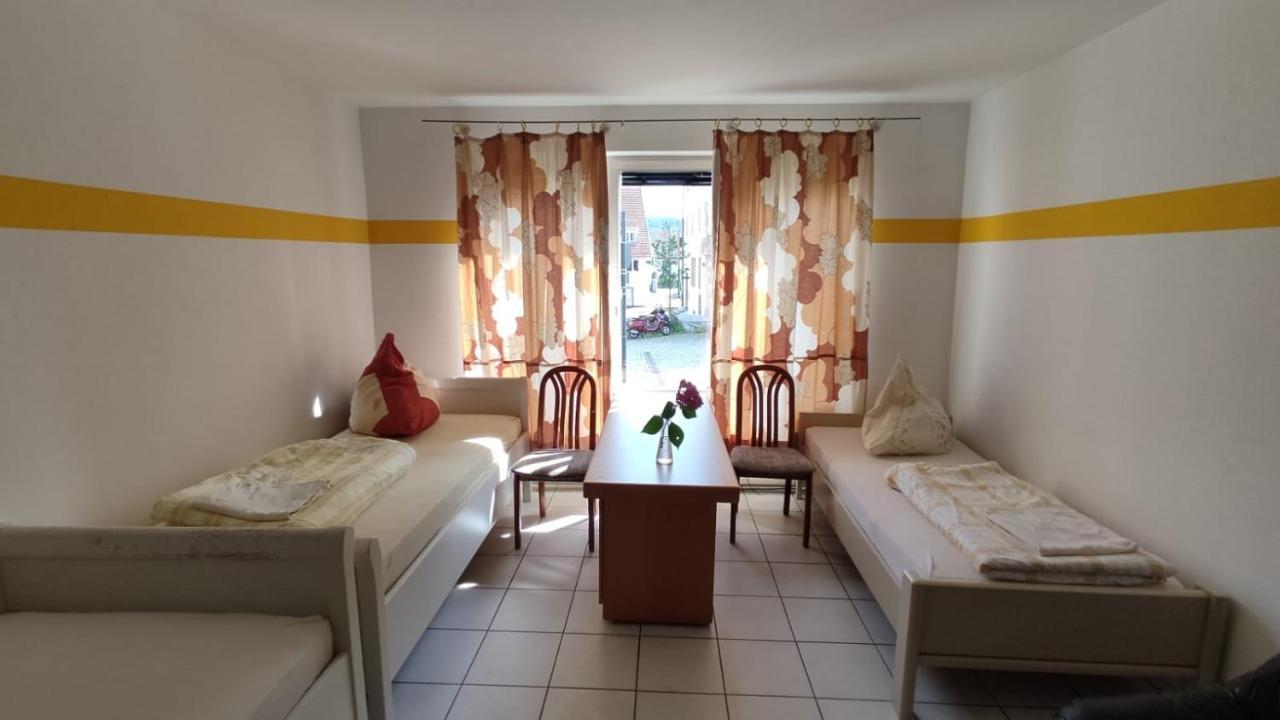 Aldingen 2 Zimmer Wohnung Exteriér fotografie