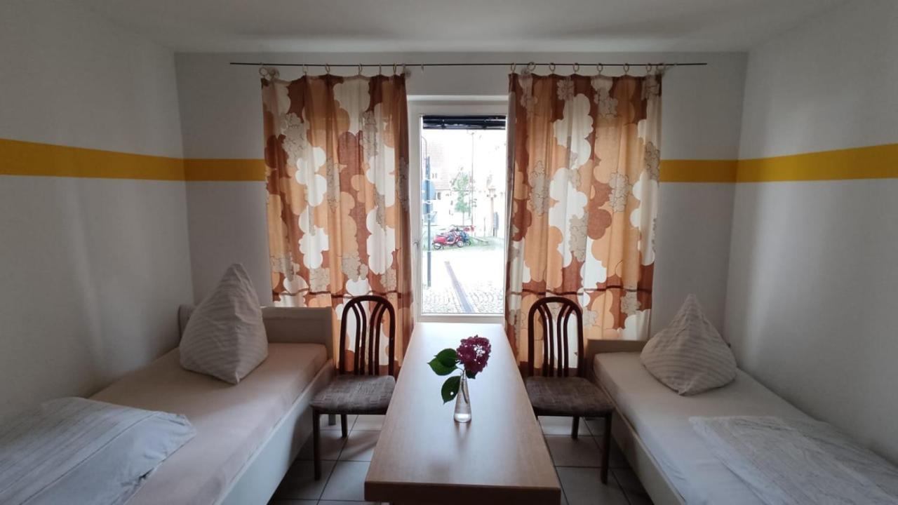 Aldingen 2 Zimmer Wohnung Exteriér fotografie